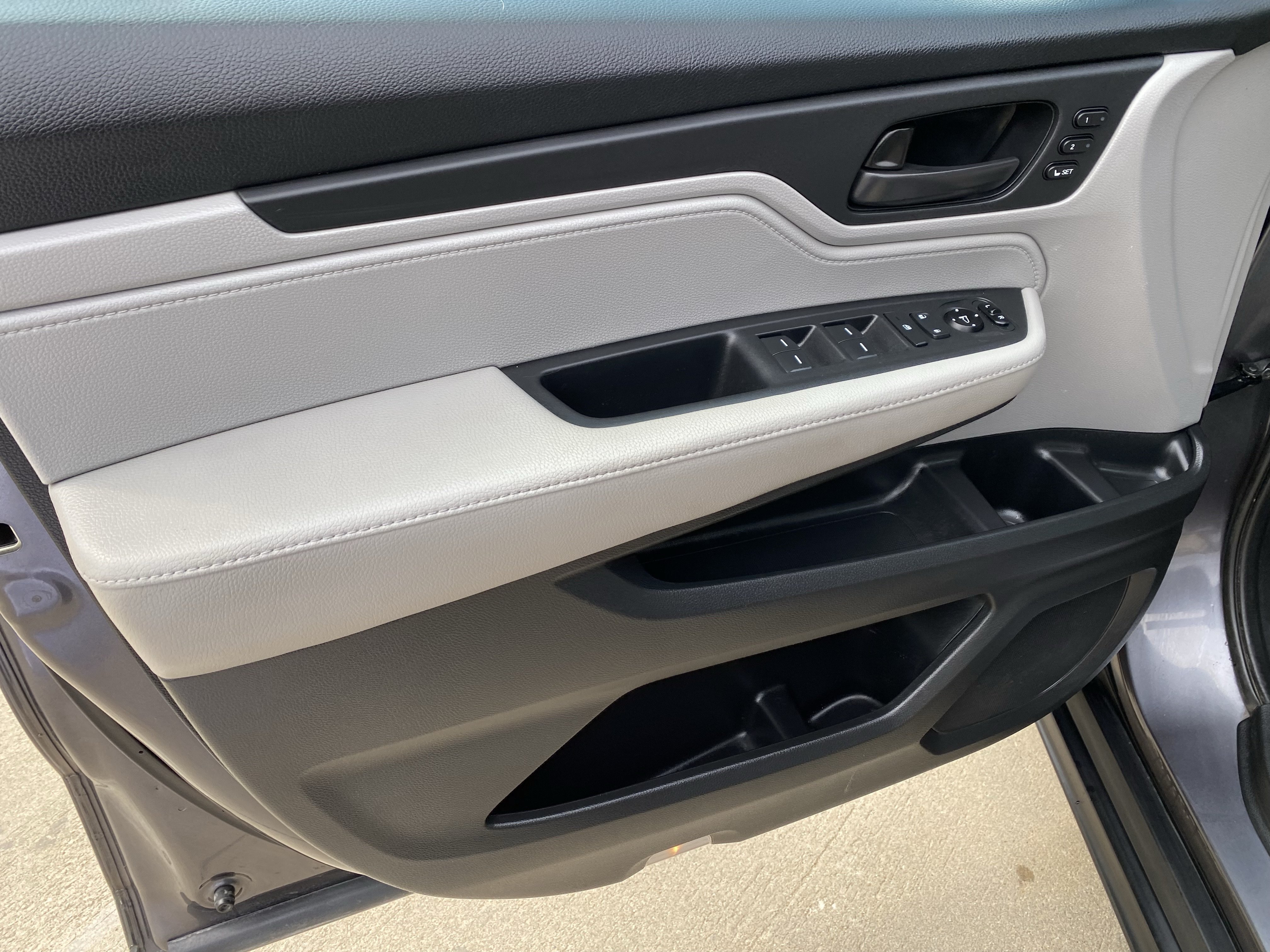 Used 2019 Honda Odyssey EX-L image 12