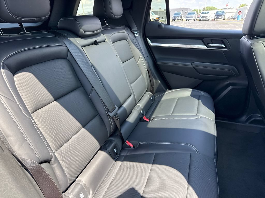 New 2026 GMC Terrain Elevation w/ Elevation Premium Package AWD/4WD image 36