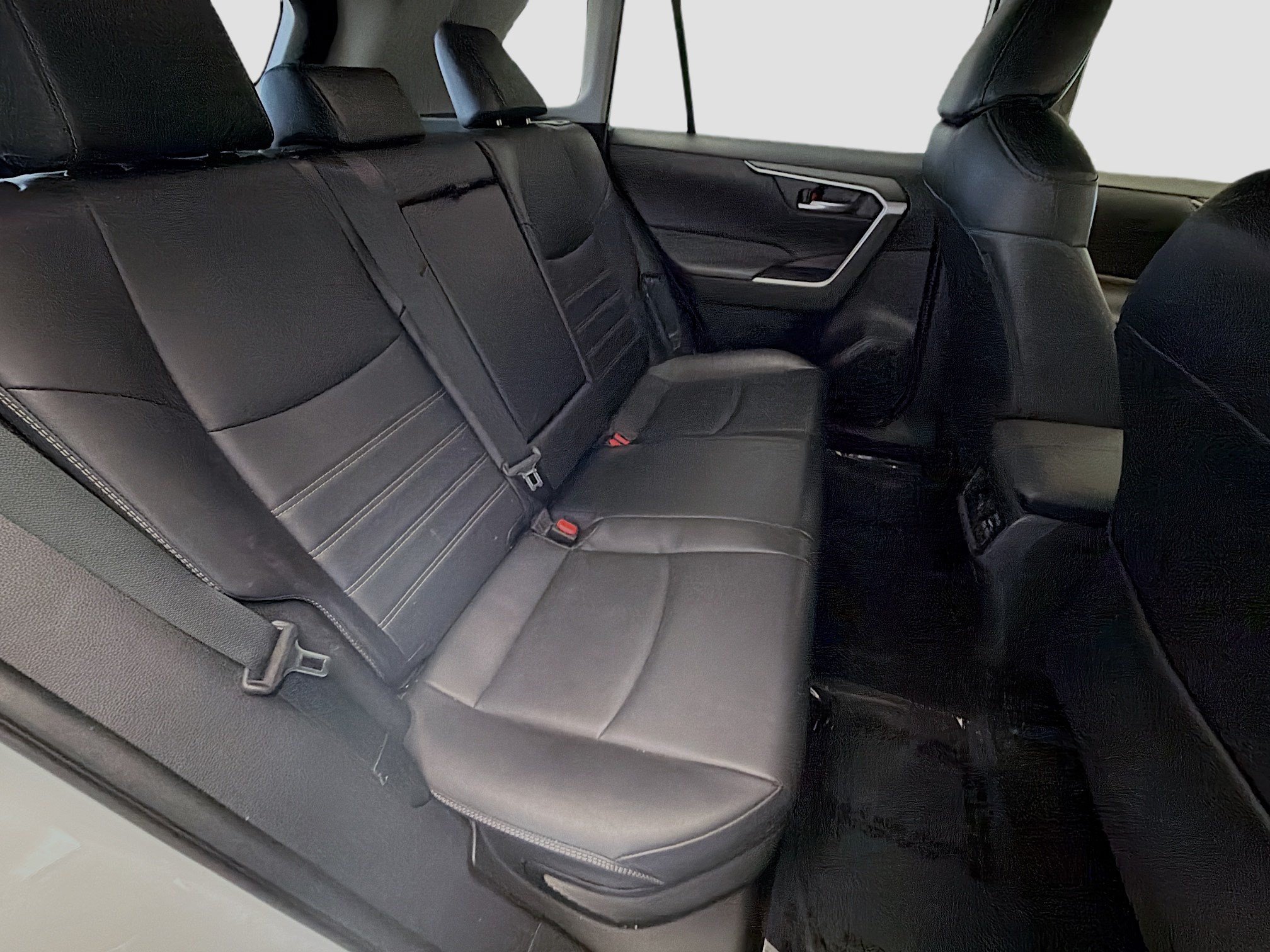 Used 2023 Toyota RAV4 XLE Premium AWD/4WD image 14