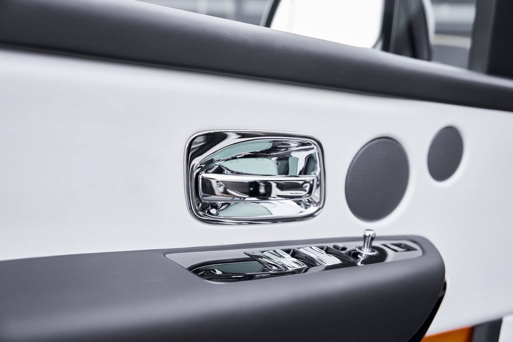 Used 2026 Rolls-Royce Cullinan AWD/4WD image 38