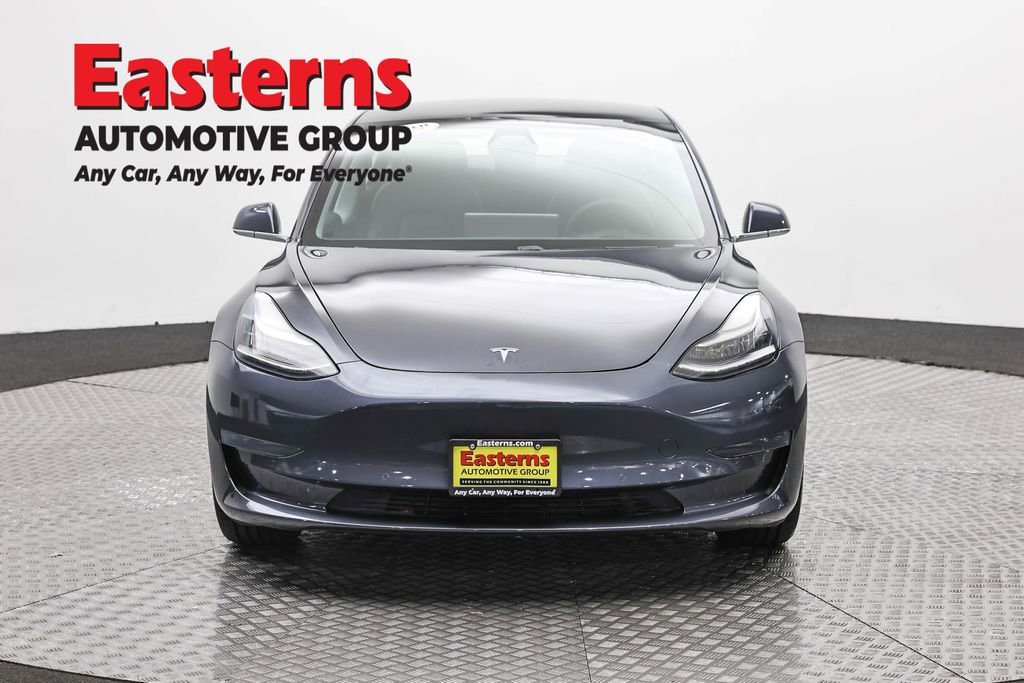 Used 2019 Tesla Model 3 Standard Range Plus RWD image 2
