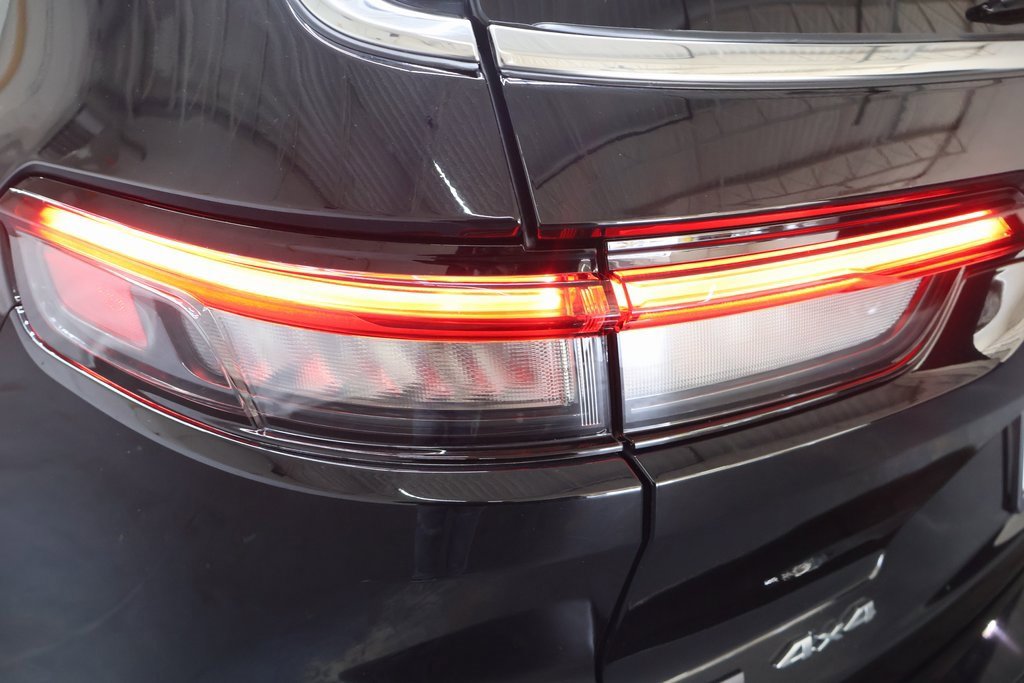 Used 2022 Jeep Grand Cherokee L Limited image 28