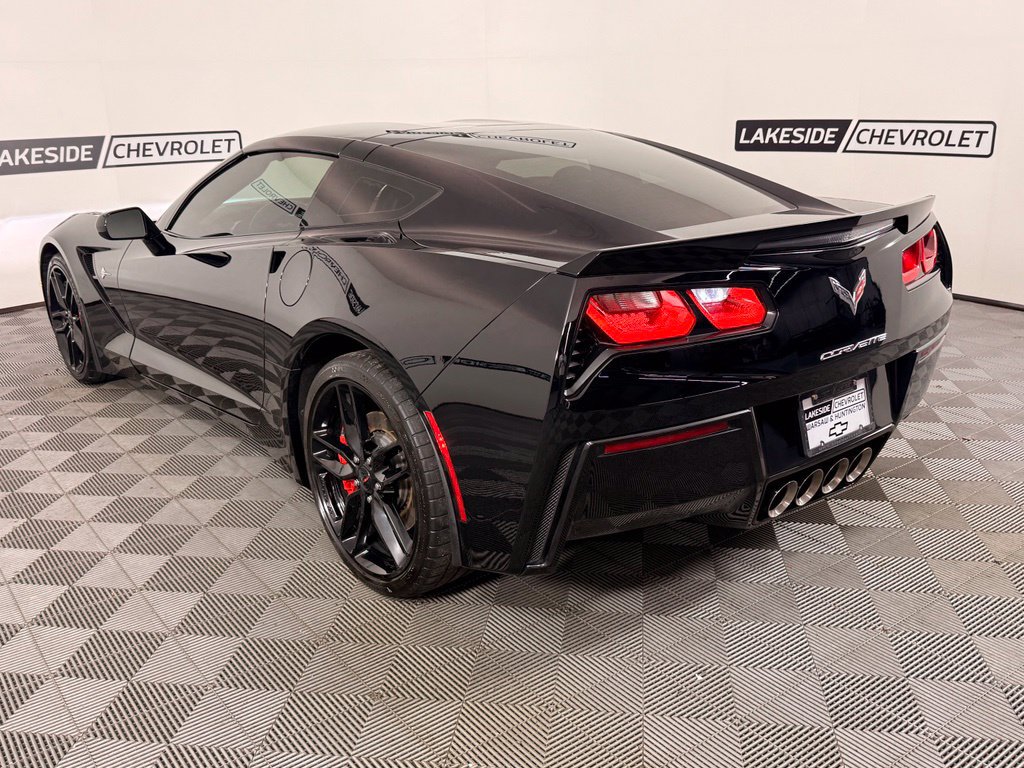 Used 2019 Chevrolet Corvette Stingray Coupe RWD image 4