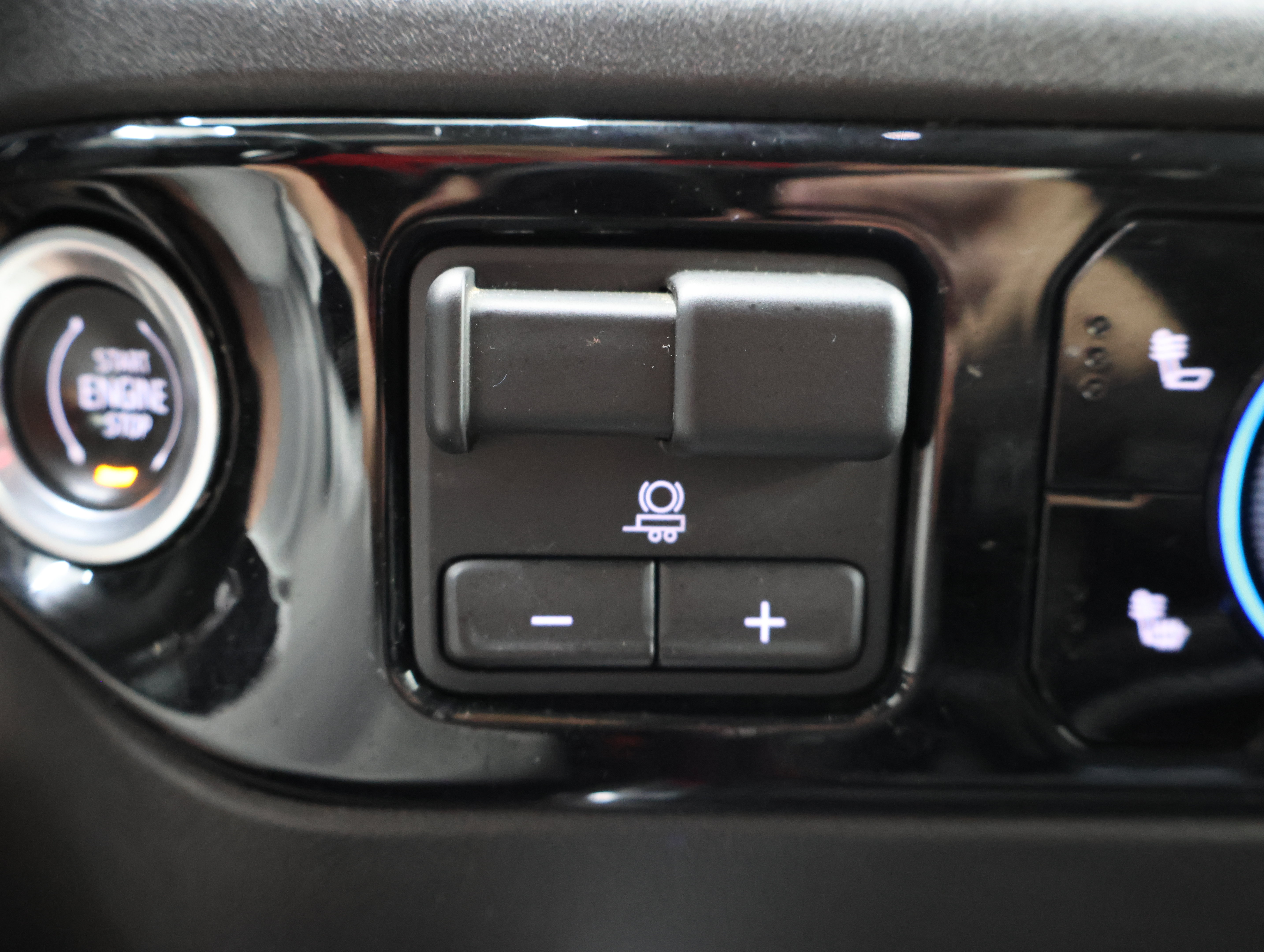 Used 2024 Chevrolet Silverado 2500 LT w/ All Star Edition AWD/4WD image 53