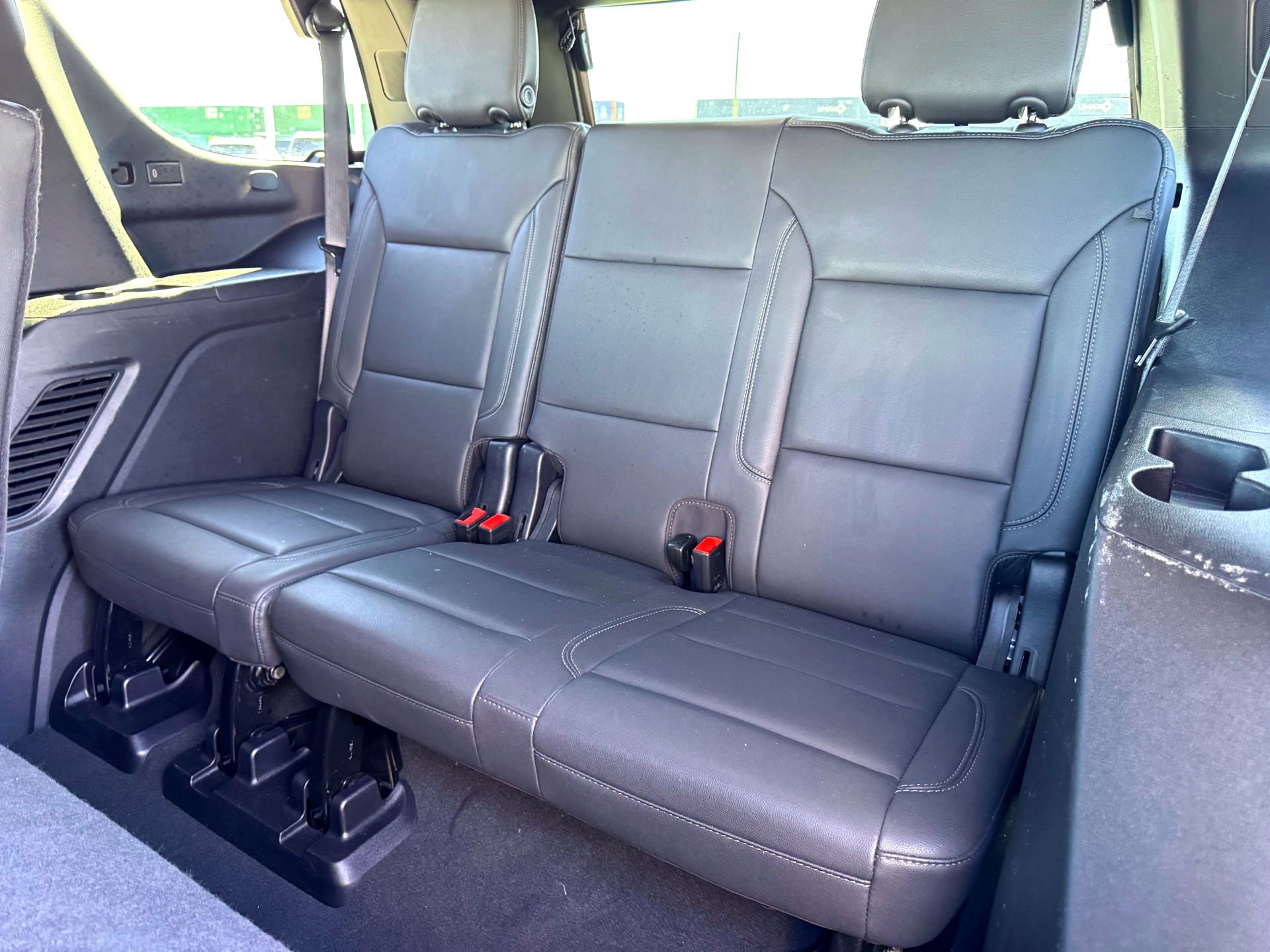 Used 2025 Chevrolet Tahoe Z71 image 18