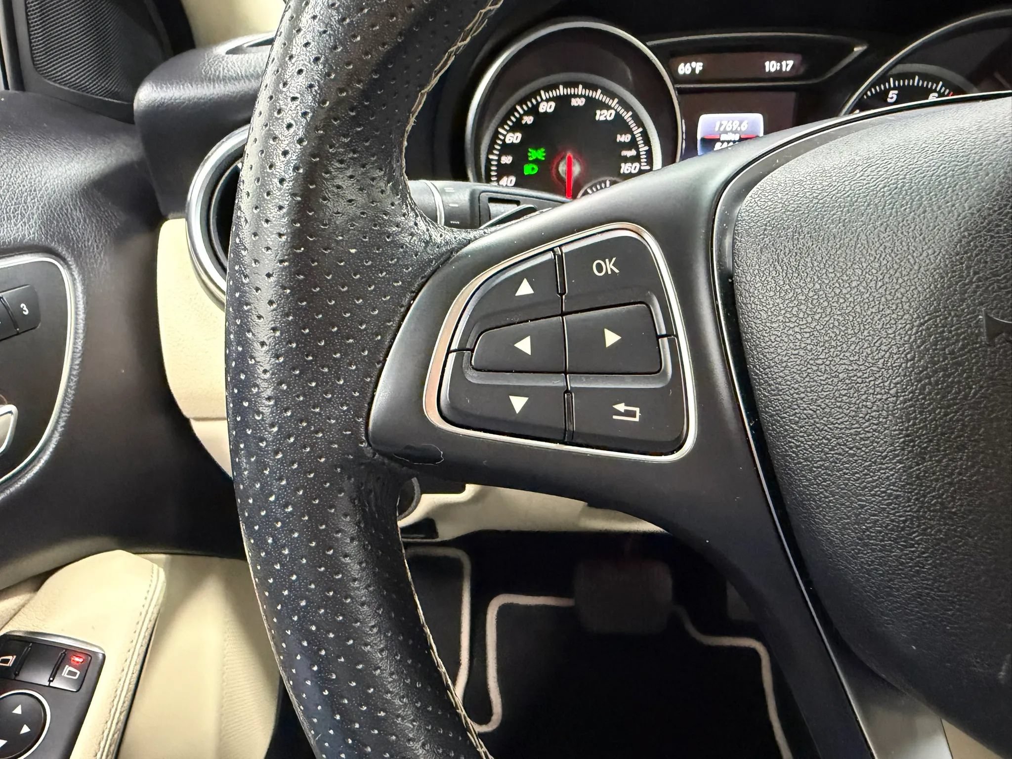 Used 2019 Mercedes-Benz GLA 250 image 29