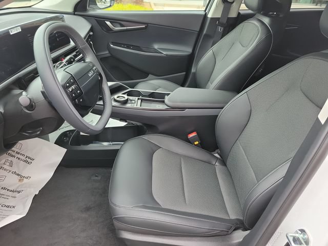 New 2026 Kia EV6 Light RWD image 16