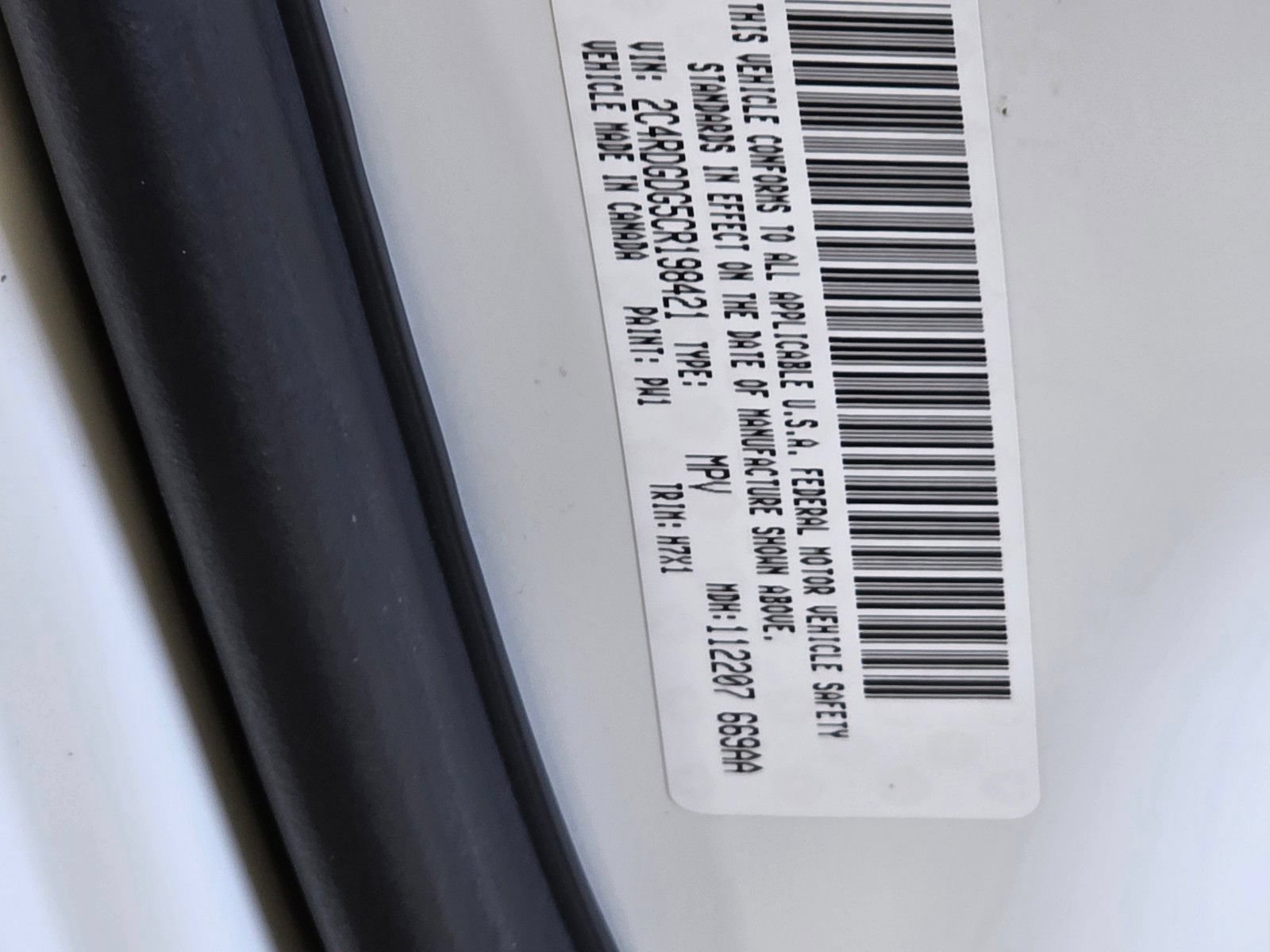 Used 2012 Dodge Grand Caravan Crew FWD image 32