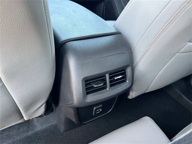 Used 2023 Chevrolet Equinox LT image 20