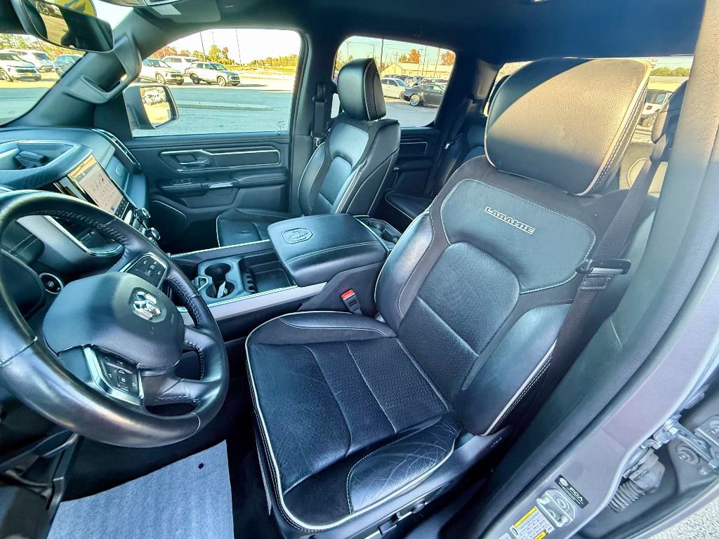 Used 2024 RAM 1500 Laramie image 12