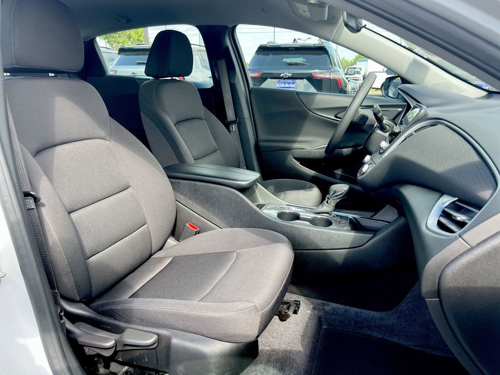Used 2024 Chevrolet Malibu LT FWD image 22