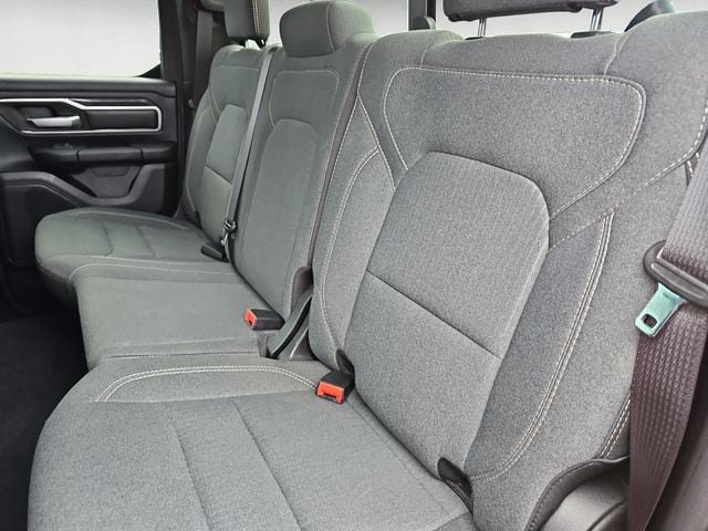 Used 2022 RAM 1500 Big Horn w/ Night Edition AWD/4WD image 13