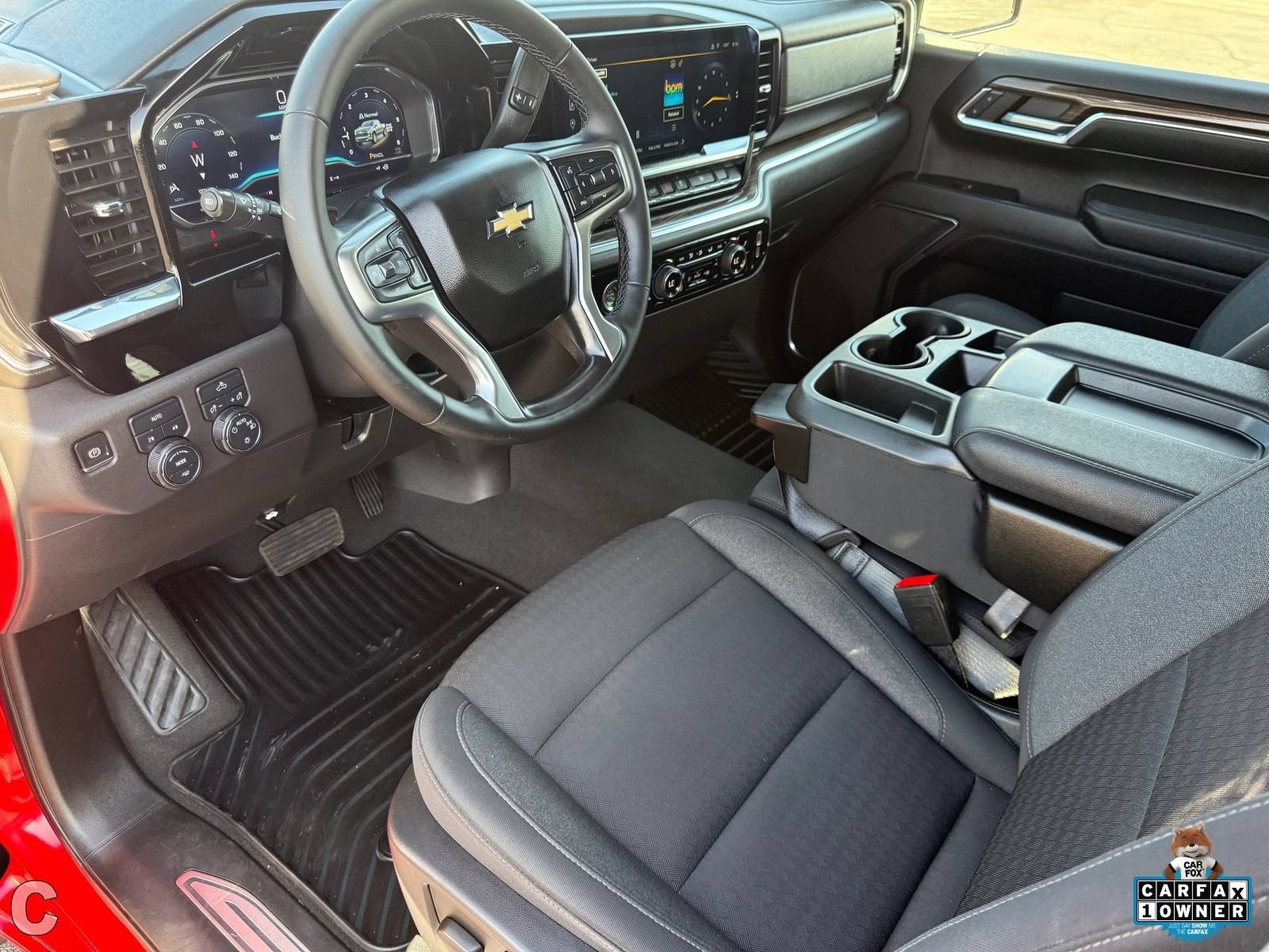 Used 2023 Chevrolet Silverado 1500 LT AWD/4WD image 11