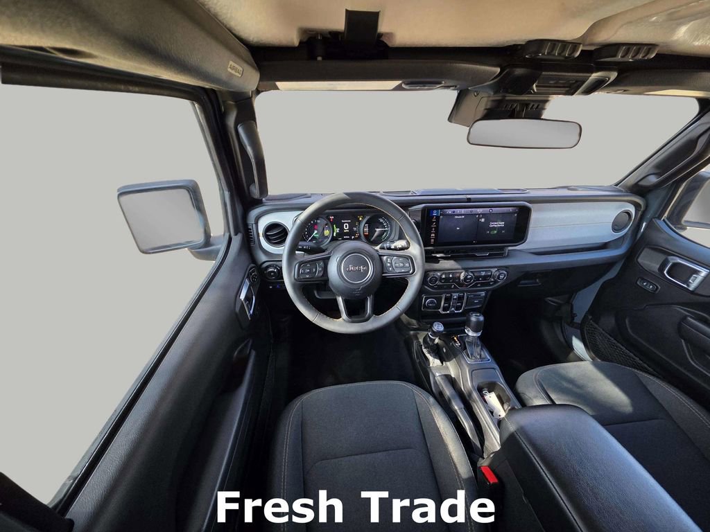 Used 2024 Jeep Wrangler Unlimited w/ Convenience Group image 13