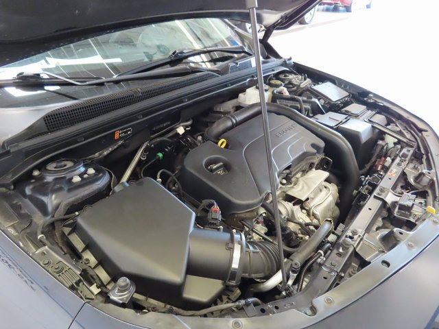 Used 2023 Chevrolet Malibu LT image 36