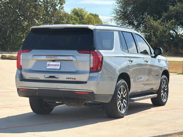Used 2024 GMC Yukon AT4 w/ Technology Package AWD/4WD image 8