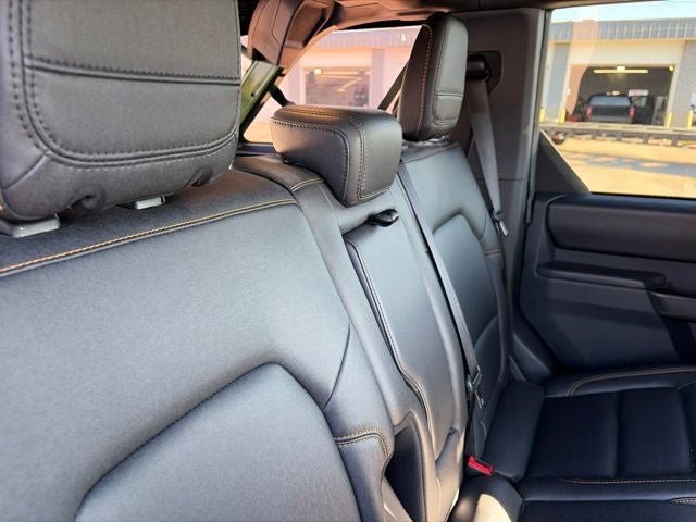 Used 2024 Ford Bronco Badlands AWD/4WD image 16