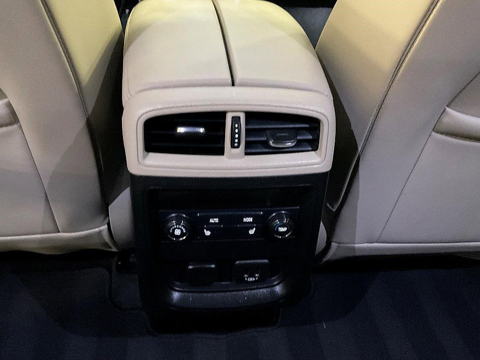 Used 2019 Buick Envision Premium image 30