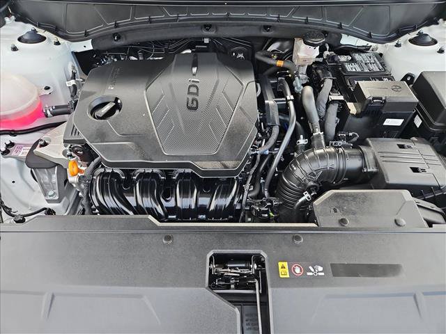 Used 2025 Hyundai Tucson Limited FWD image 25
