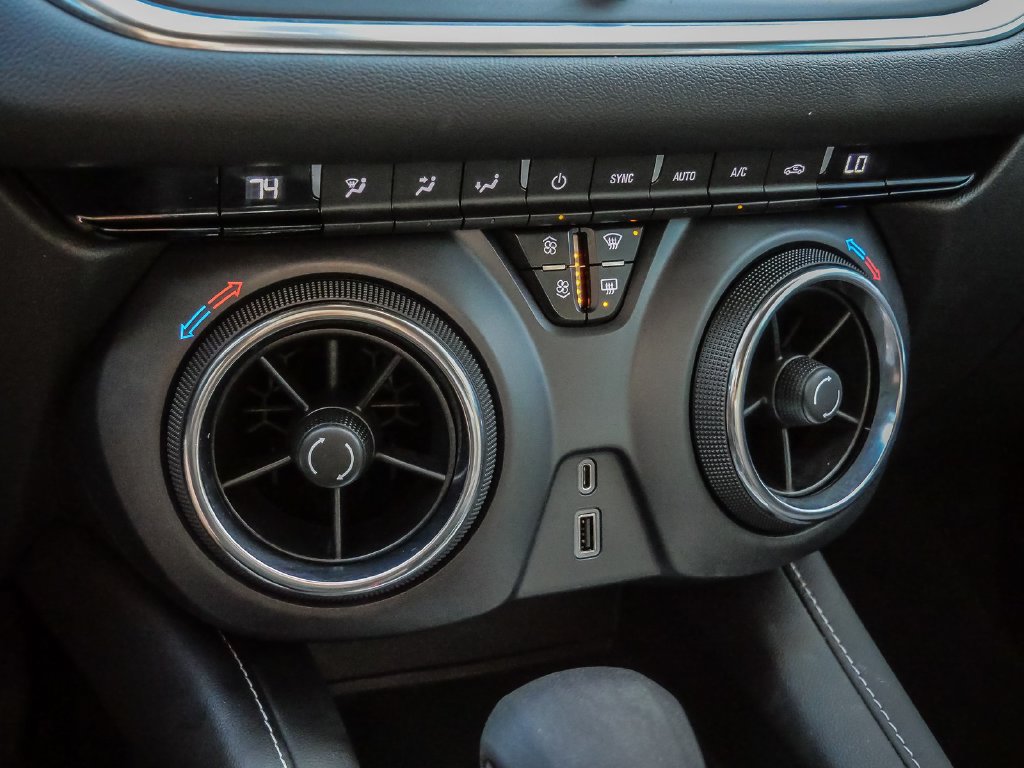 Used 2023 Chevrolet Blazer LT FWD image 31