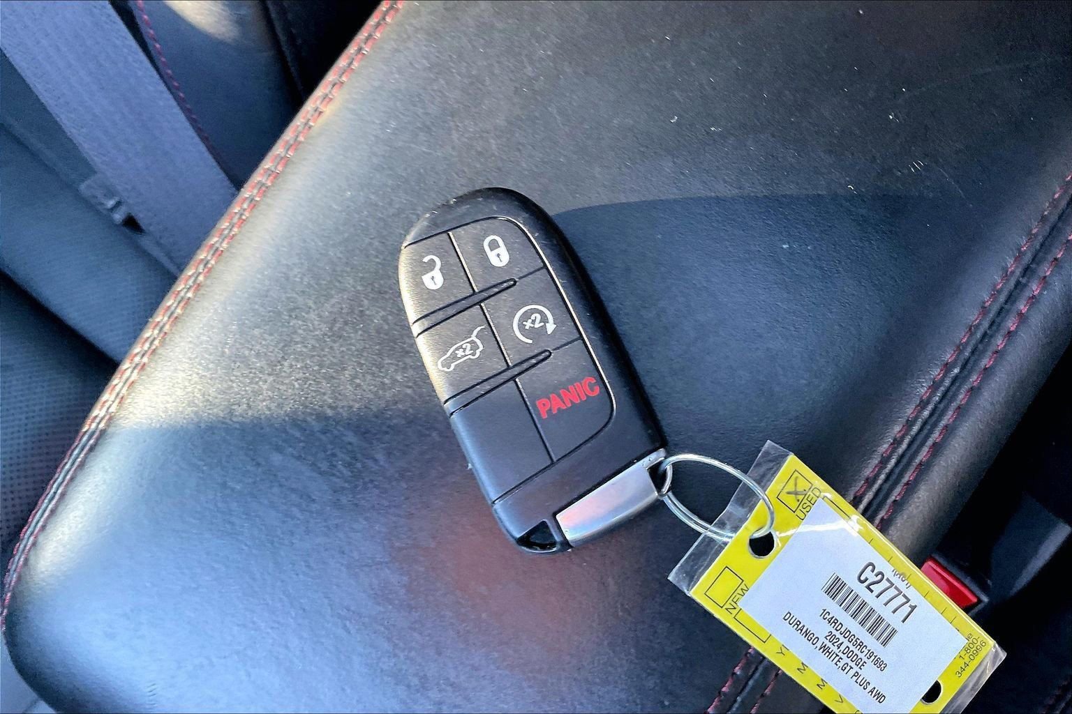 Used 2024 Dodge Durango GT image 12