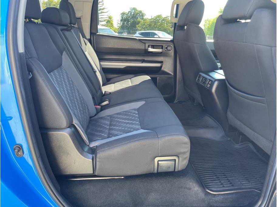 Used 2020 Toyota Tundra SR5 w/ TRD Off-Road Package image 23