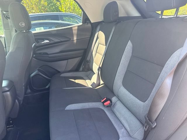 Used 2025 Chevrolet TrailBlazer LT FWD image 12