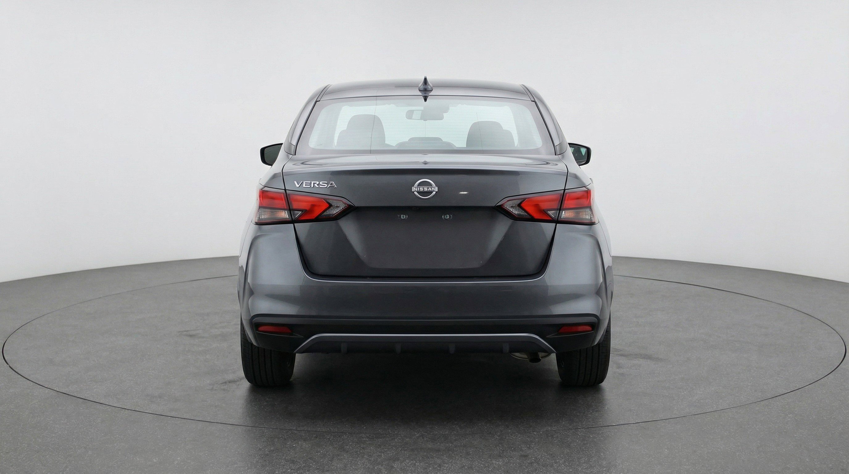 Used 2025 Nissan Versa SV FWD image 7