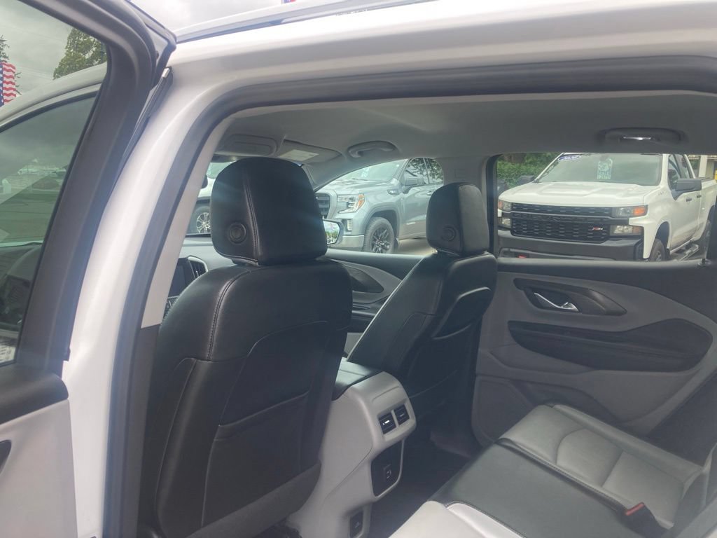 Certified 2023 GMC Terrain SLT w/ Infotainment Package II FWD image 15