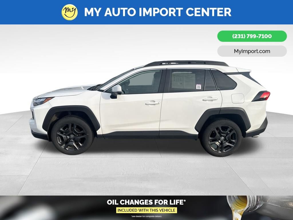 Used 2024 Toyota RAV4 Adventure image 4