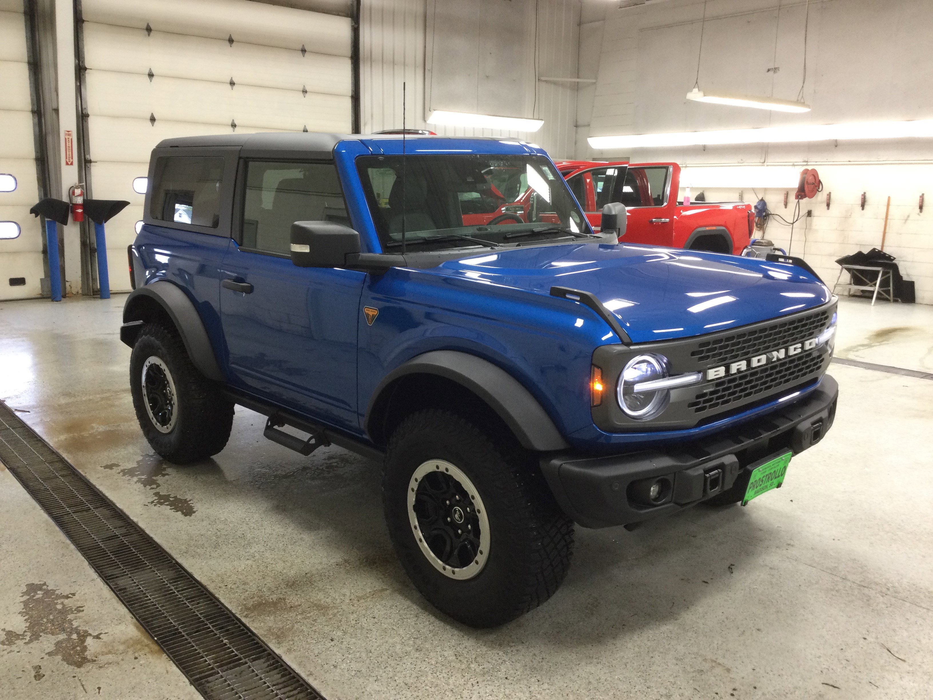 Used 2023 Ford Bronco Badlands w/ Sasquatch Package image 4