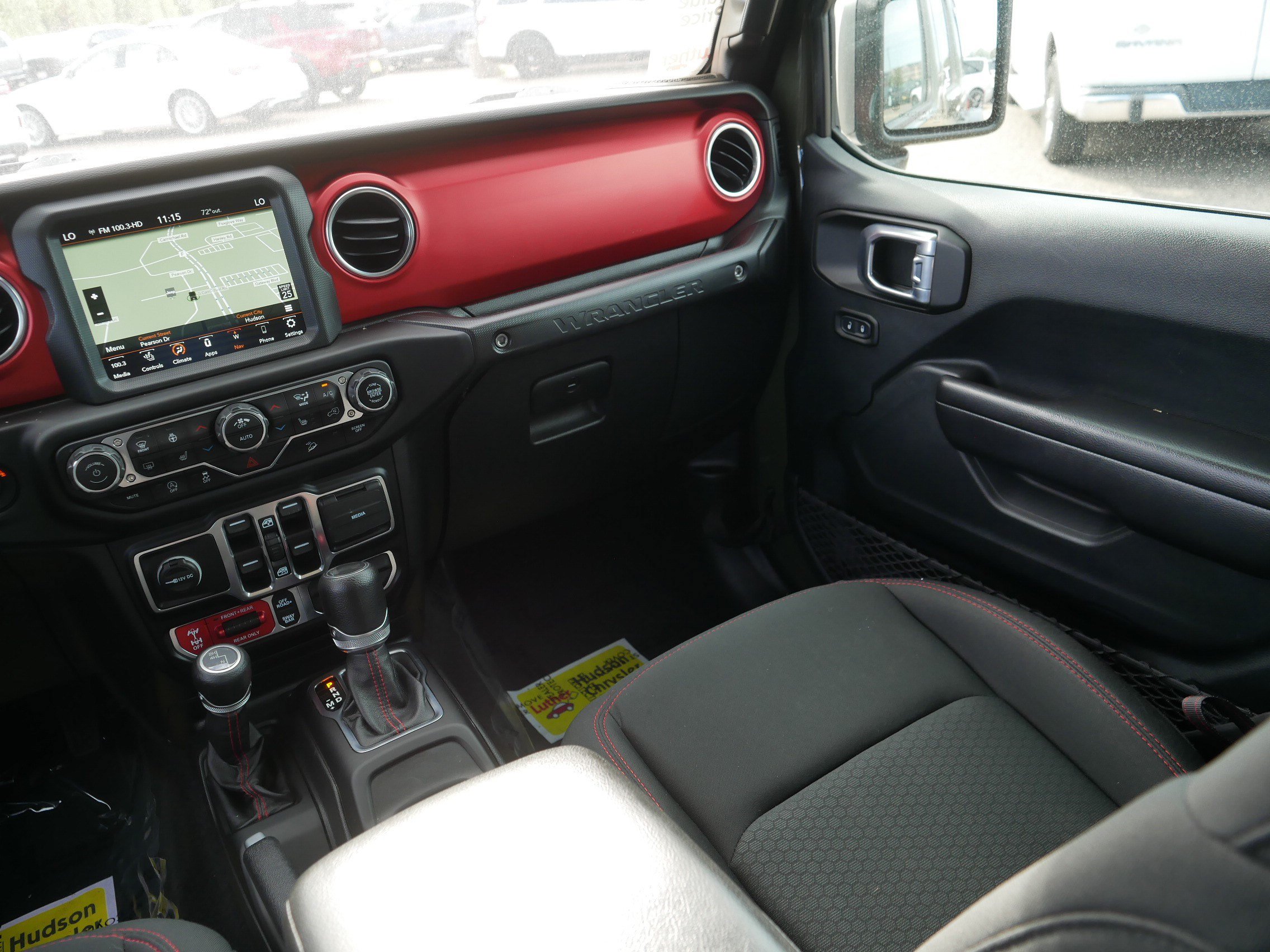 Used 2021 Jeep Wrangler Unlimited Rubicon AWD/4WD image 11