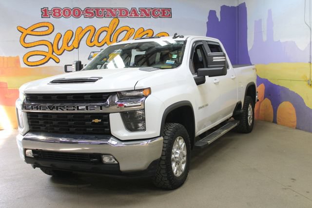 Used 2020 Chevrolet Silverado 2500 LT w/ Convenience Package AWD/4WD image 2