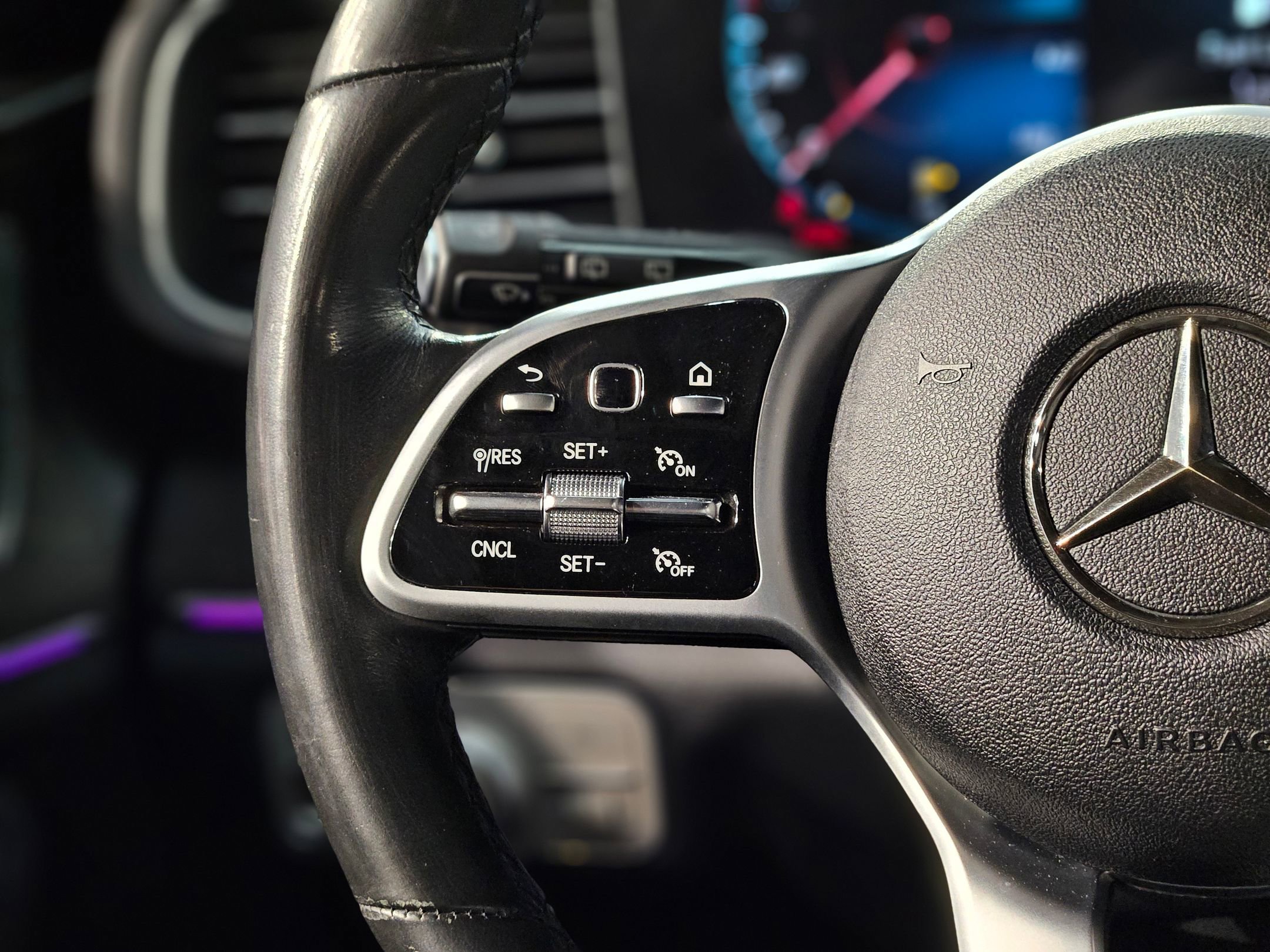 Used 2020 Mercedes-Benz GLE 350 image 28