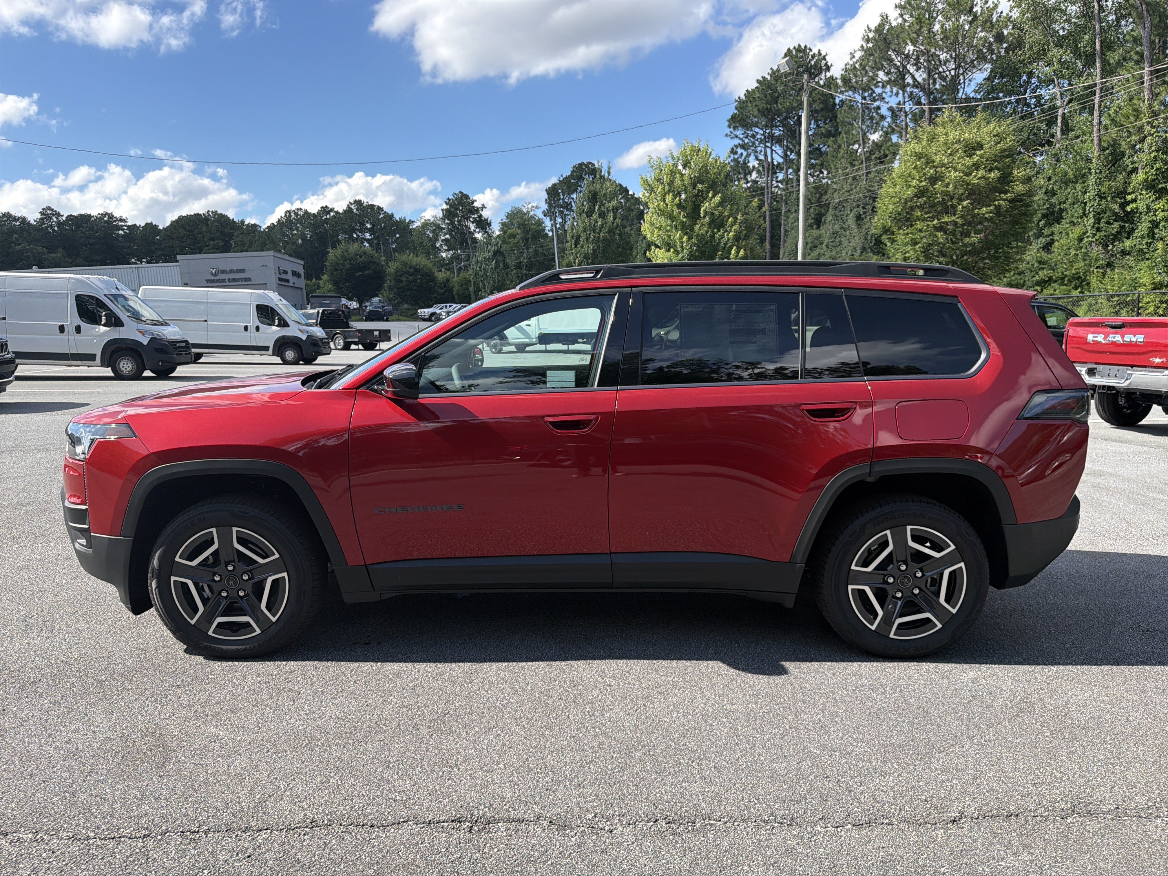 New 2026 Jeep Cherokee Laredo AWD/4WD image 4
