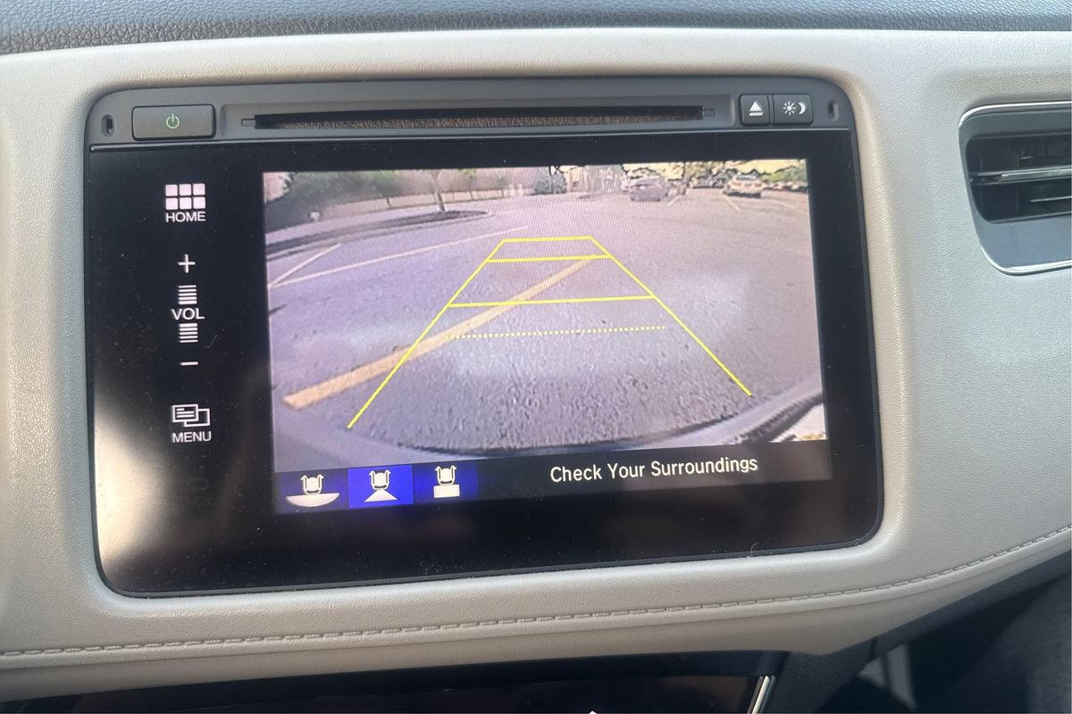 Used 2016 Honda HR-V EX image 29