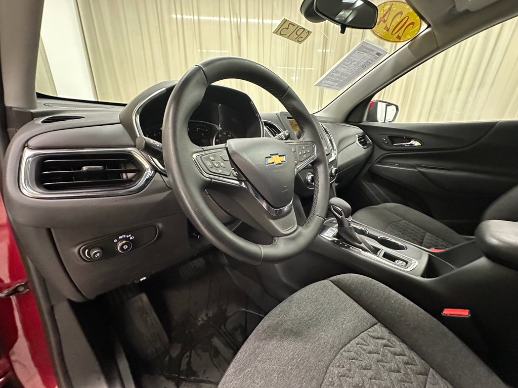Certified 2024 Chevrolet Equinox LT w/ LPO, Floor Liner Package FWD image 23