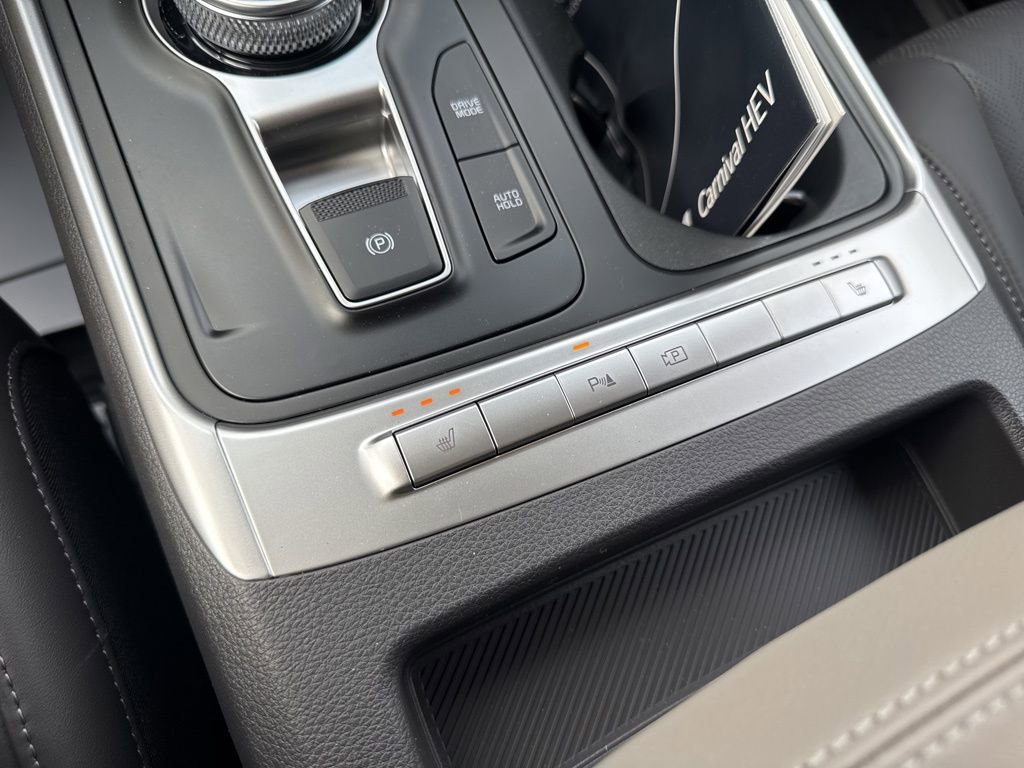 New 2026 Kia Carnival LXS image 7