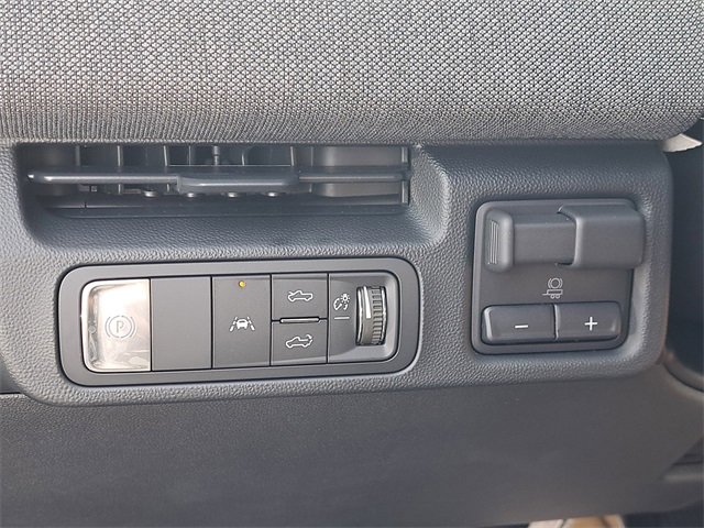 New 2026 GMC Sierra EV Elevation image 17