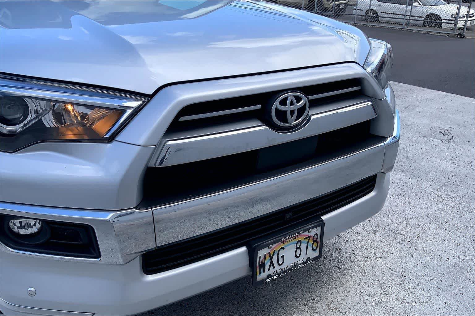 Used 2023 Toyota 4Runner Limited RWD image 33