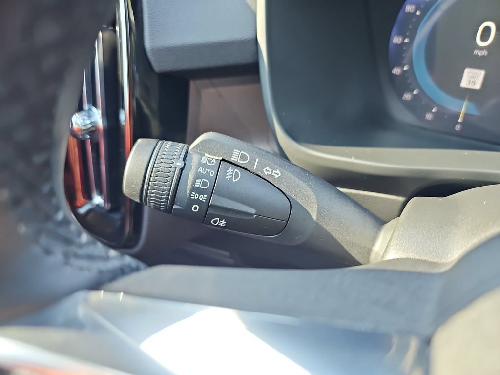 Used 2023 Volvo C40 P8 Recharge Ultimate AWD/4WD image 36