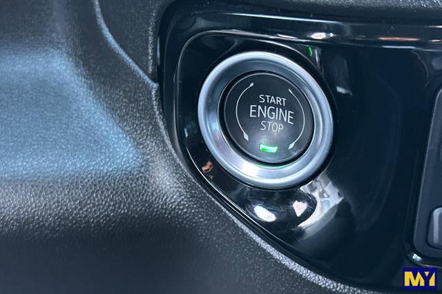 Used 2025 Chevrolet Silverado 1500 LT image 28