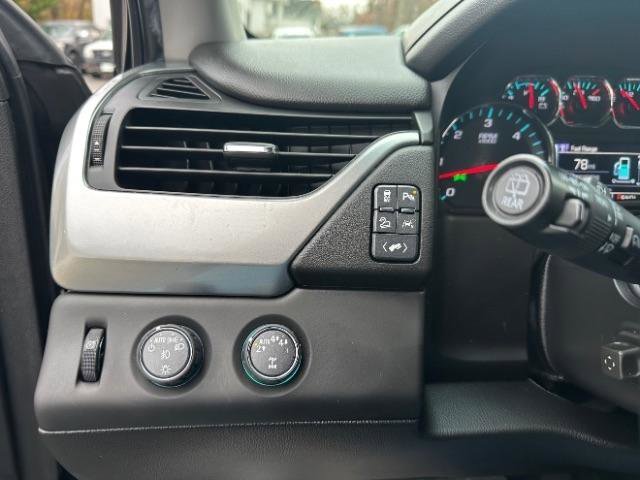 Used 2019 Chevrolet Suburban LT image 25