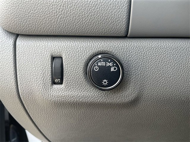 Used 2017 GMC Canyon 2WD Crew Cab w/ Convenience Package image 33