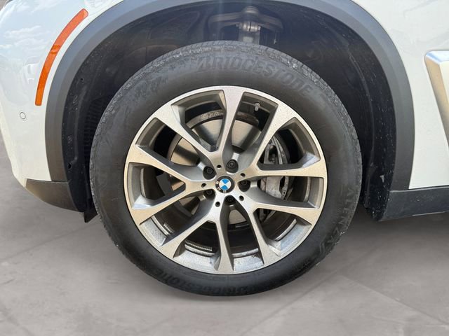 Certified 2024 BMW X5 xDrive40i w/ Premium Package AWD/4WD image 14