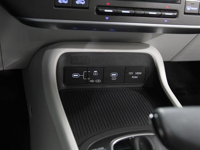 Certified 2025 Hyundai Kona SEL image 14