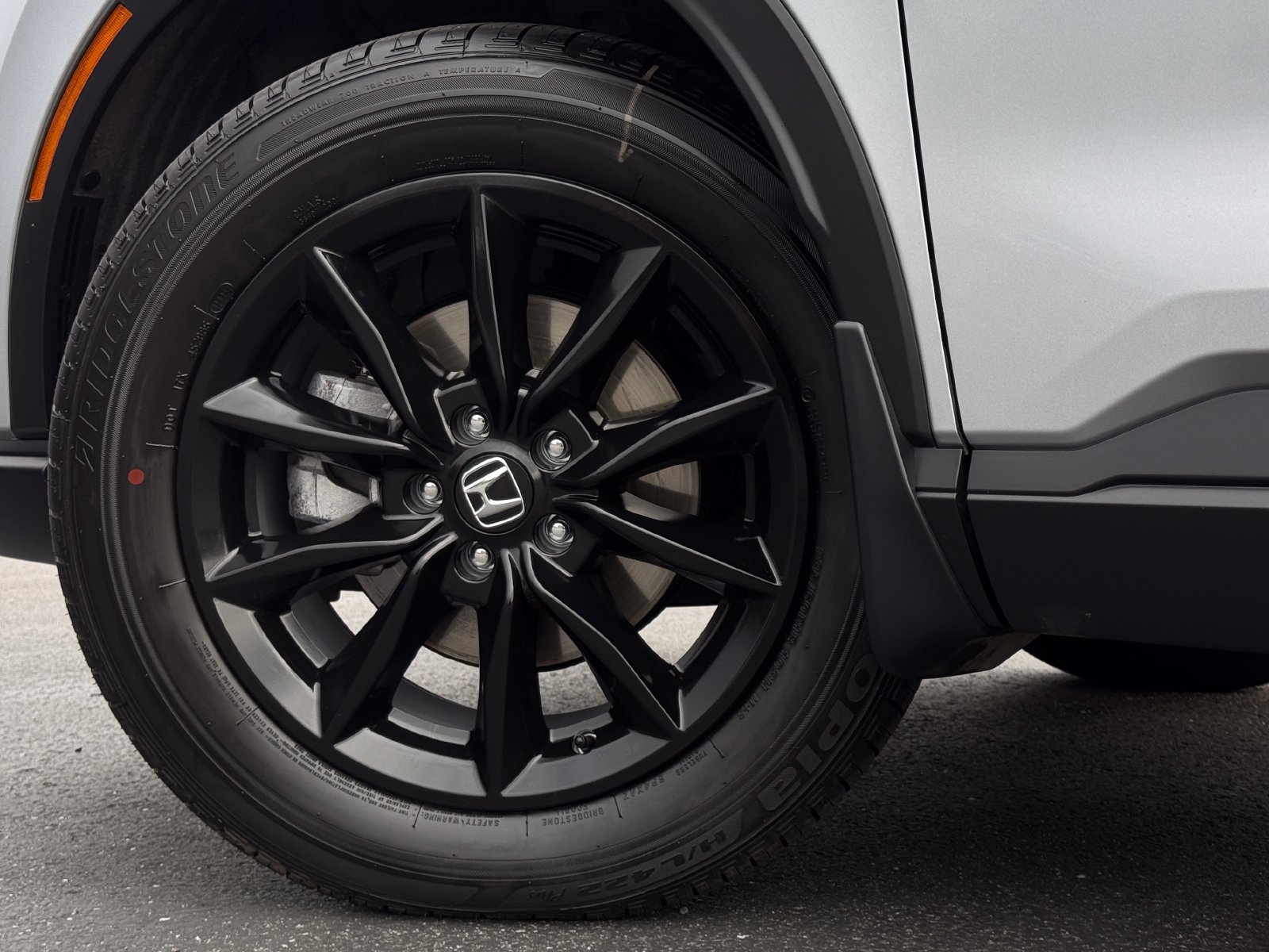 Certified 2025 Honda CR-V EX image 28