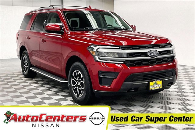 Used 2022 Ford Expedition XLT image 1