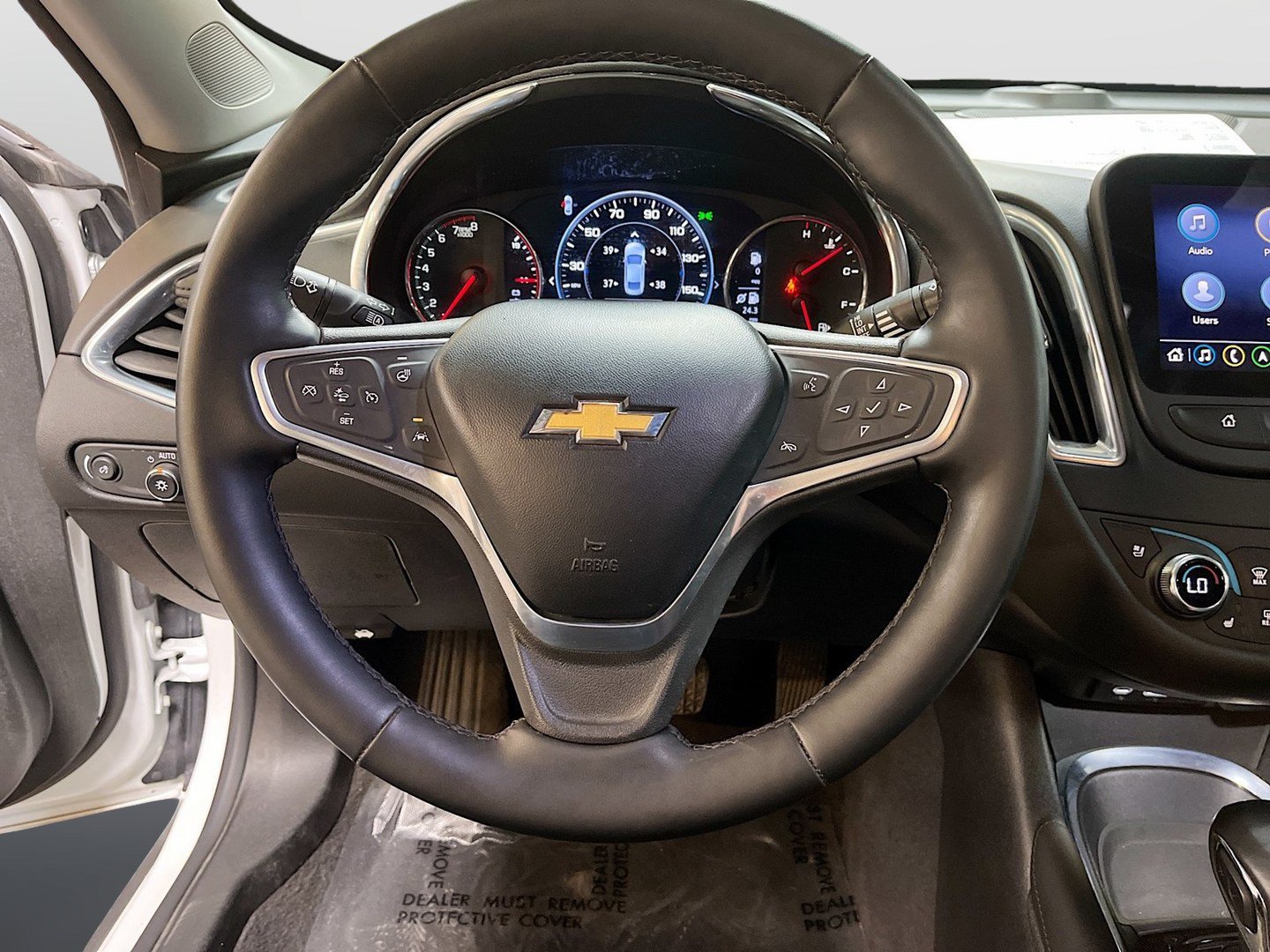 Used 2023 Chevrolet Malibu LT w/ Redline Edition FWD image 11