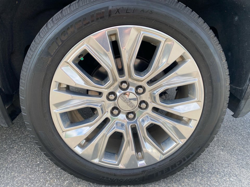 Used 2020 GMC Sierra 1500 Denali w/ Denali Ultimate Package AWD/4WD image 25